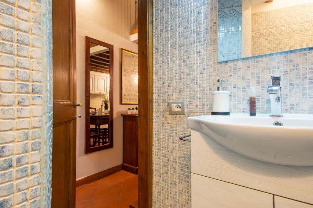 Appartement Demedici Apt W/ 2Br 1' Walk Uffizi & Ponte Vecchio à Florence Extérieur photo